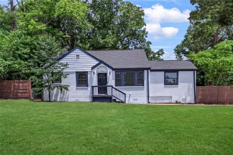 Photo of 1530 Columbia Drive, Decatur, GA 30032 (MLS # 7777862)