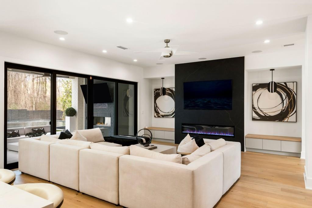 185 Pebble Trail