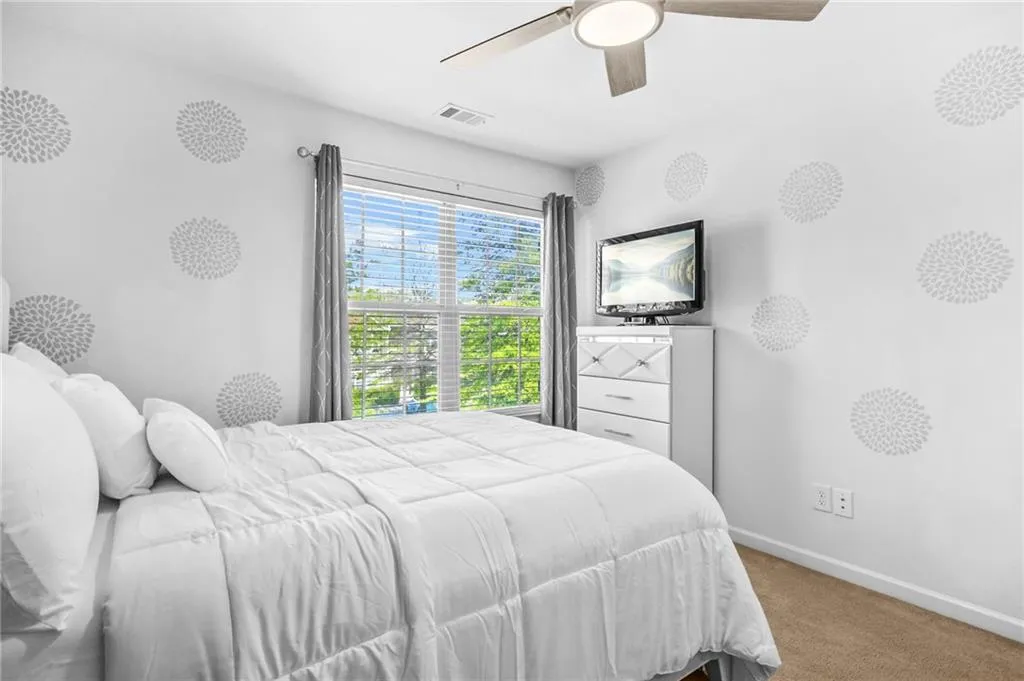 Fairburn, Georgia 30213, United States, 3 Bedrooms Bedrooms, ,3 BathroomsBathrooms,Residential,Pending,108941