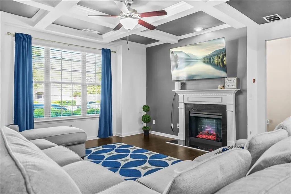 Fairburn, Georgia 30213, United States, 3 Bedrooms Bedrooms, ,3 BathroomsBathrooms,Residential,Pending,108941