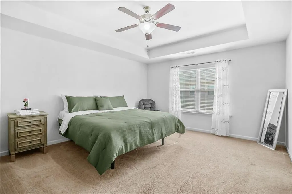 Fairburn, Georgia 30213, United States, 3 Bedrooms Bedrooms, ,3 BathroomsBathrooms,Residential,Pending,108941