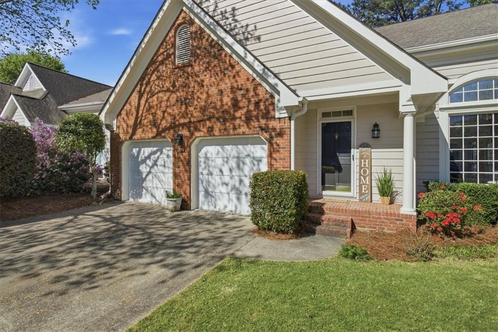 220 Ridge Point Court