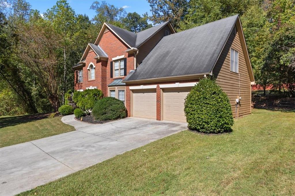 204 Hunters Trace