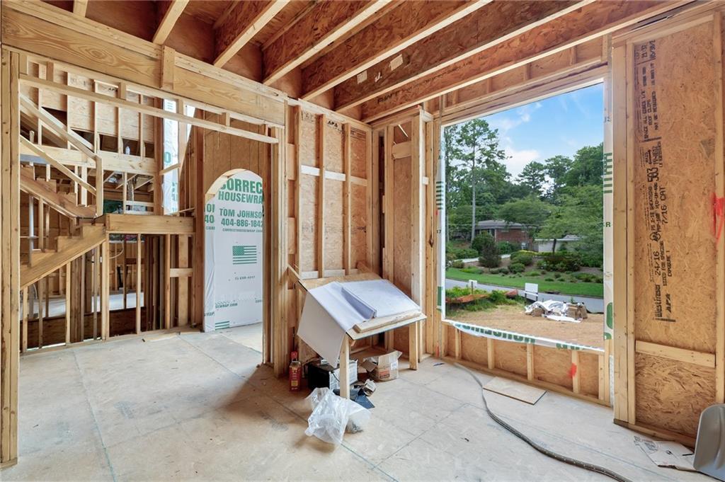 720 Edgewater Trail