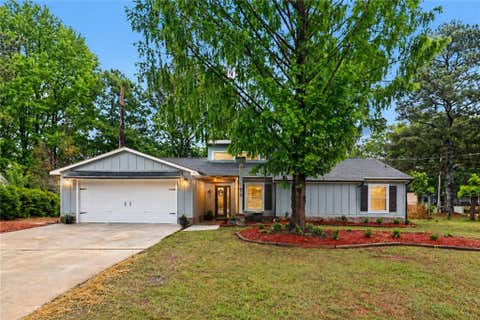 Homes For Rent - 210 Fireside Way<br/> Fairburn, GA 30213