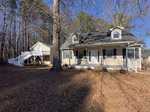 A home in Locust Grove