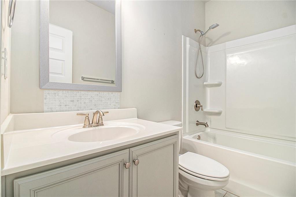 206 Brookview Drive, Newnan, Georgia image 23