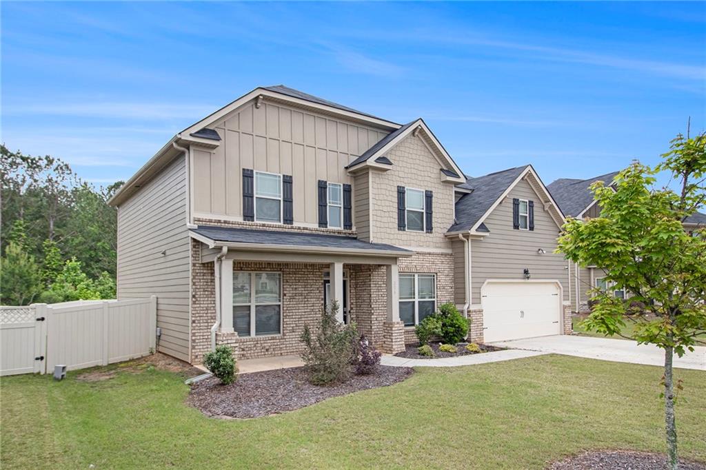 206 Brookview Drive, Newnan, Georgia image 2