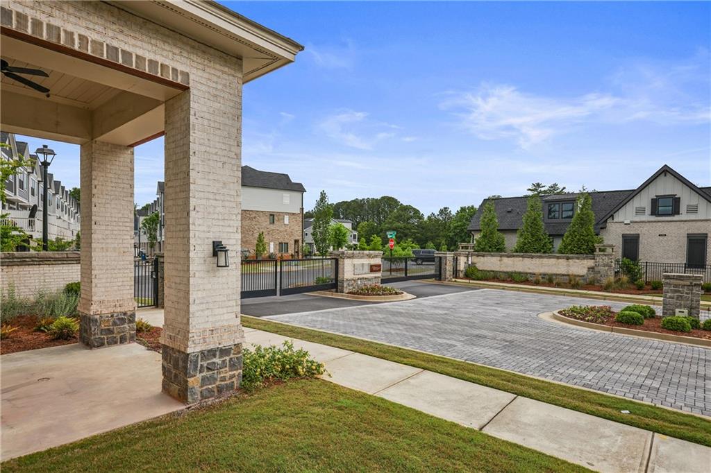 820 Kenway Avenue, Roswell, Georgia image 33