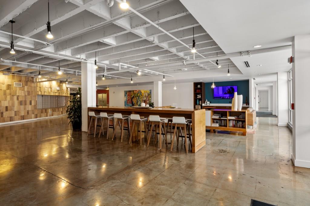 PEACHTREE LOFTS - Residential