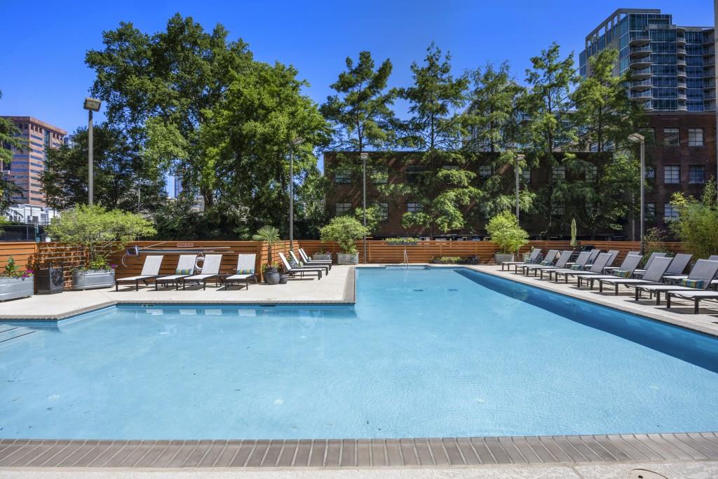 PEACHTREE LOFTS - Residential