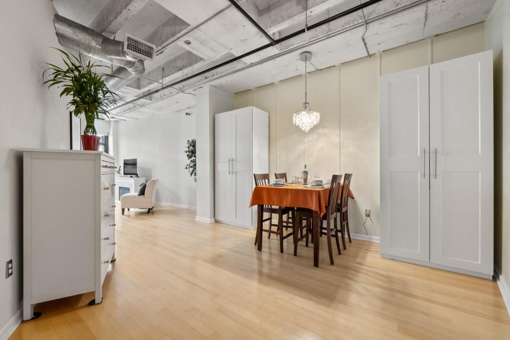 PEACHTREE LOFTS - Residential