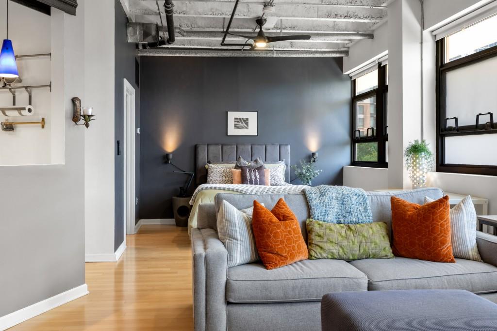 PEACHTREE LOFTS - Residential