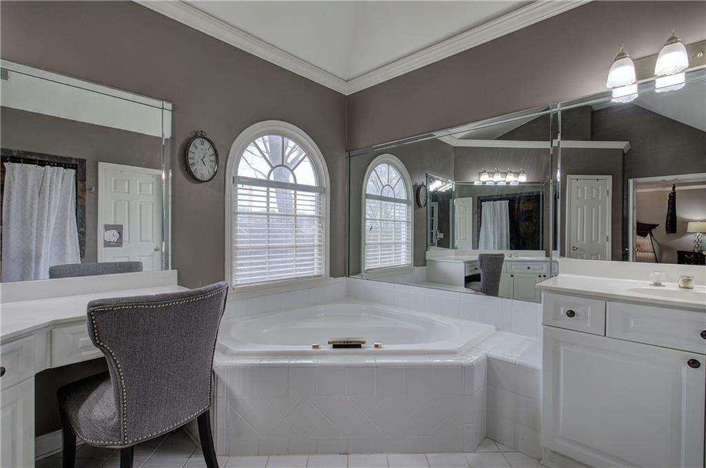 3534 Brandywine Road, Kennesaw, Georgia image 38