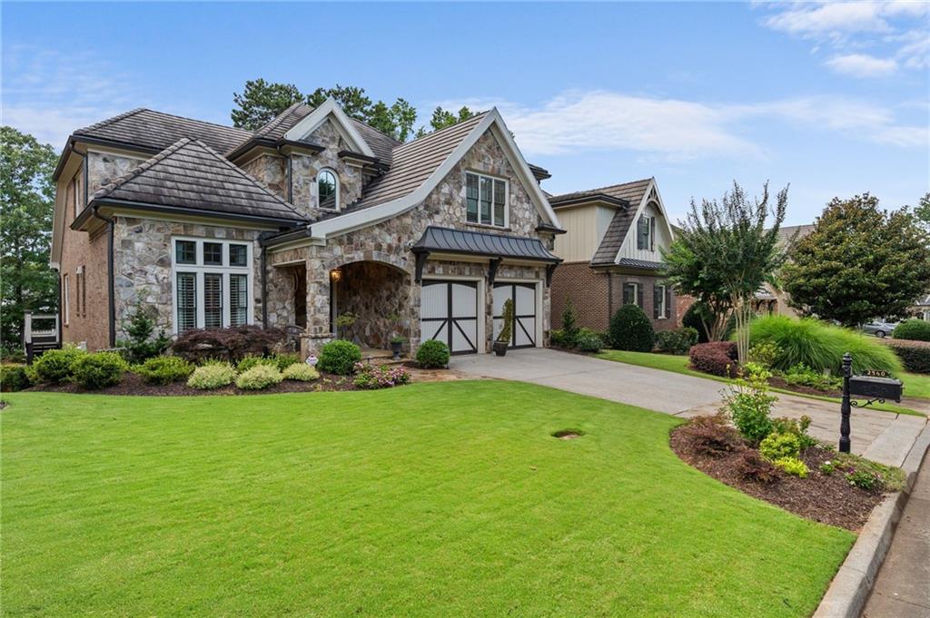 2540 Hillandale Circle