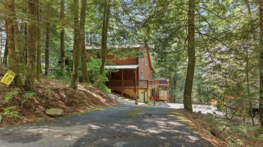 464 Whispering Pine Lane