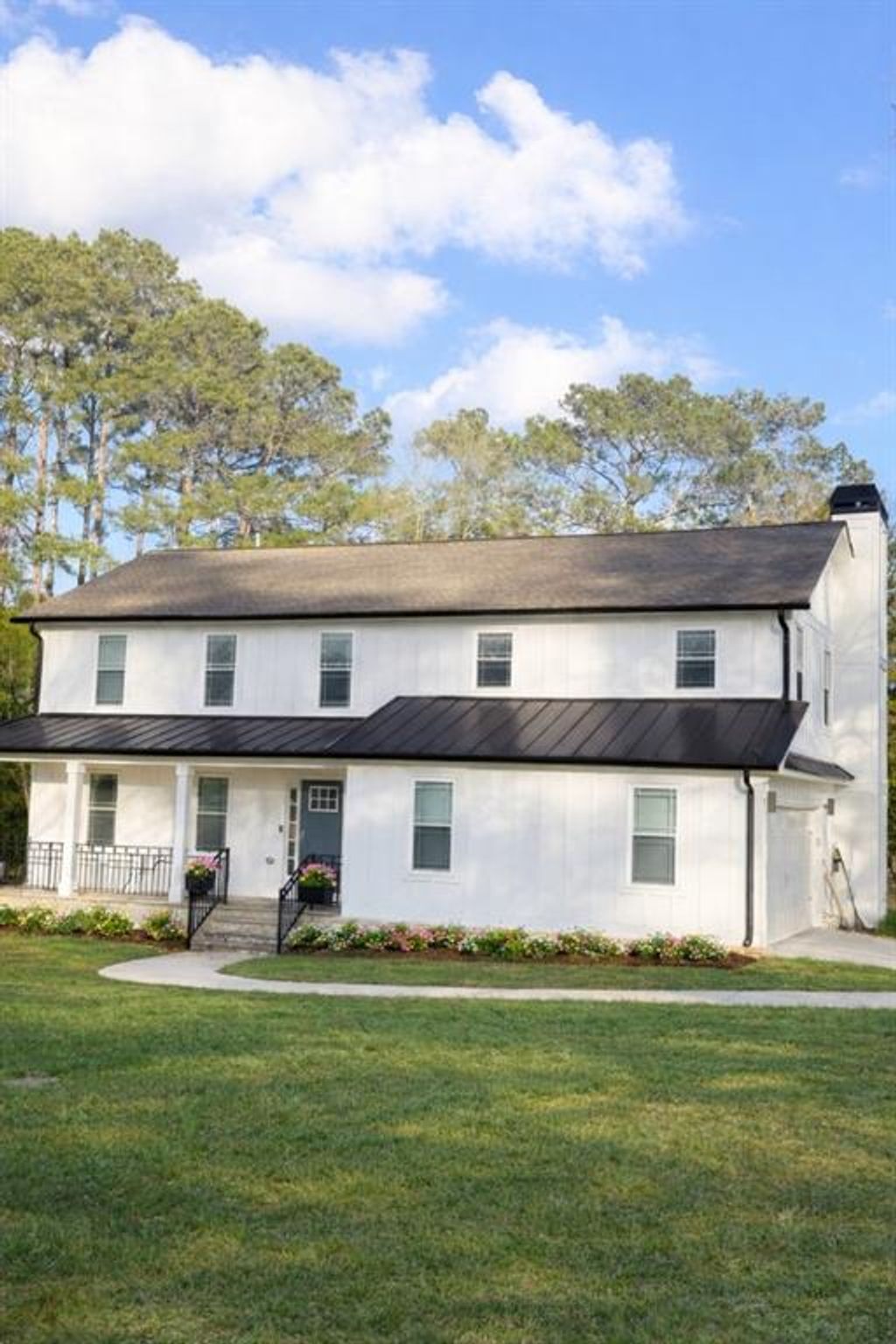 Photo of 610 Yorkshire Drive, Marietta, GA 30068 (MLS # 7727724)