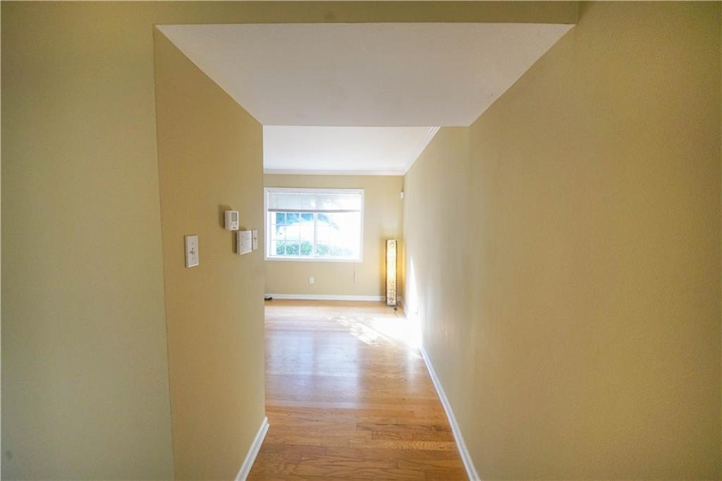 6940 Roswell Road C14