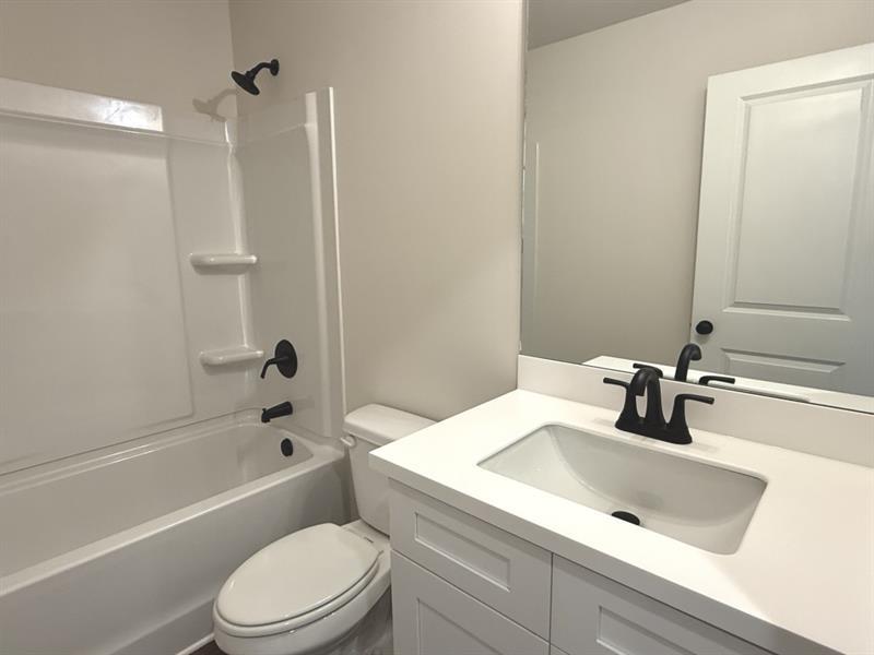 5447 Blossomwood Trail, Mableton, Georgia image 20