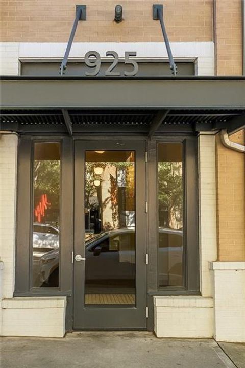 925 Garrett Street SE 215 Atlanta GA 30316