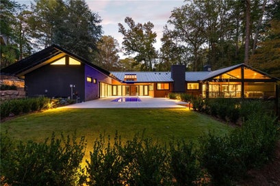 585 Amberidge Trail Atlanta GA 30328