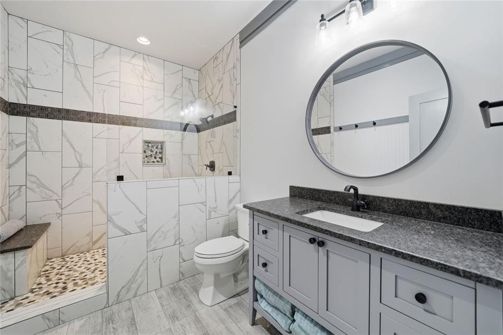 BRADSHAW GLEN - Residential