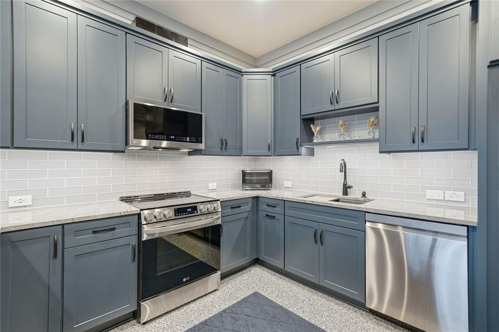 BRADSHAW GLEN - Residential