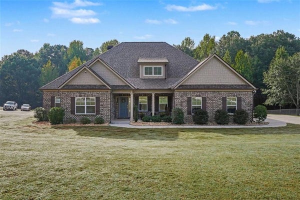 1135 BIRCHWOOD DR, GRIFFIN, GA 30224 - Image f55051afc65f8bc39a29d8b085fbcdee/1460573391