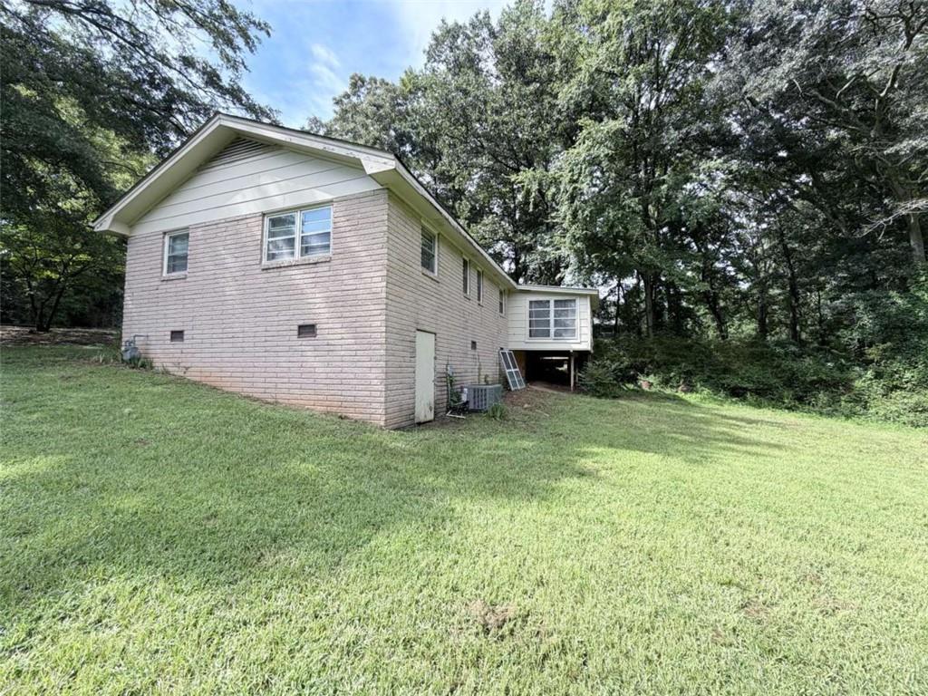 2195 Rockdale Drive