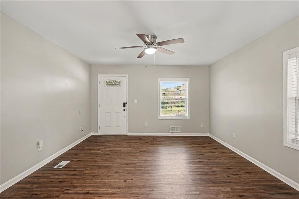5920 Rolling Oaks Drive