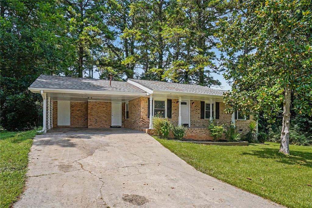 5920 Rolling Oaks Drive