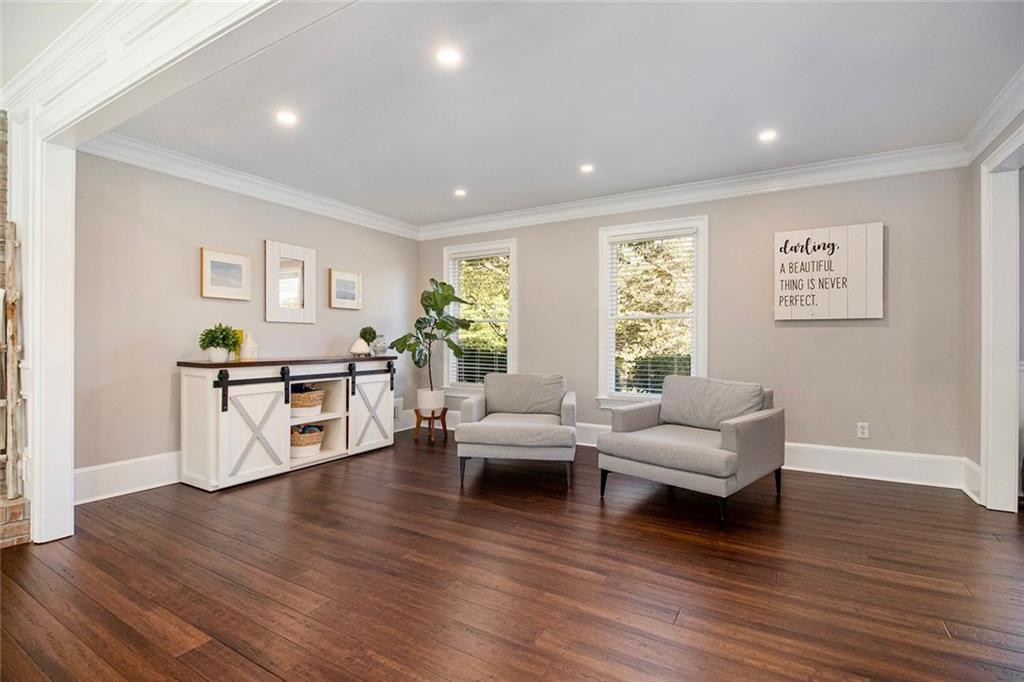 7411 Mid Broadwell Trace