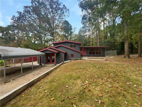 A home in Ellenwood