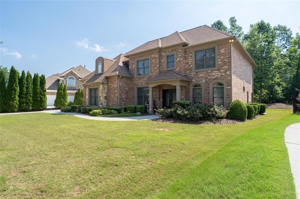 2365 BARRINGTON TRACE Circle SW