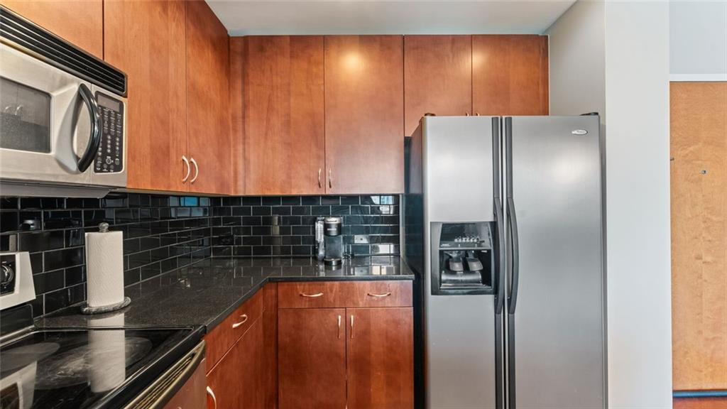 860 Peachtree Street NE 1606