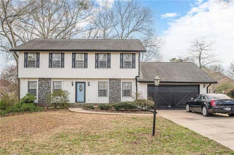 Homes For Sale - 2788 Dellinger Drive<br/> Marietta, GA 30062