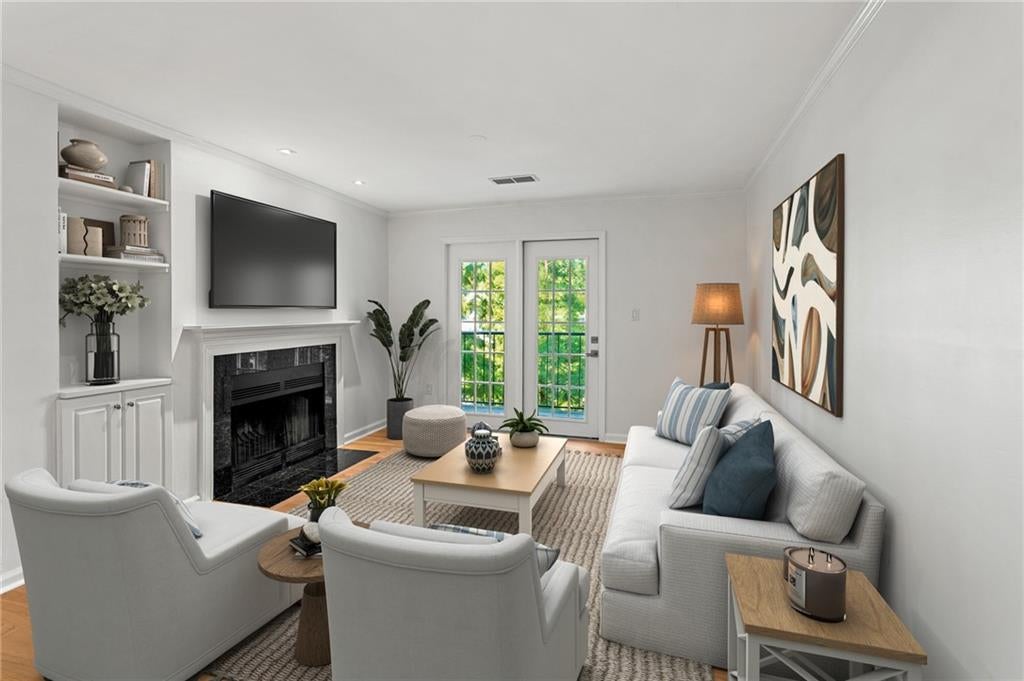 3655 Habersham Road NE B236