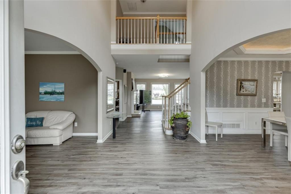 3795 Regal Oaks Drive