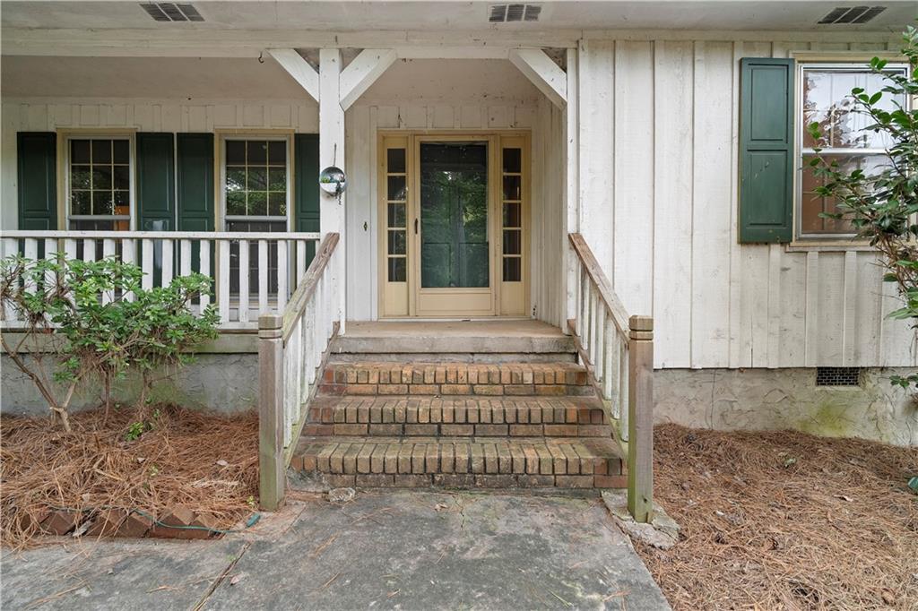 495 Huntington Drive