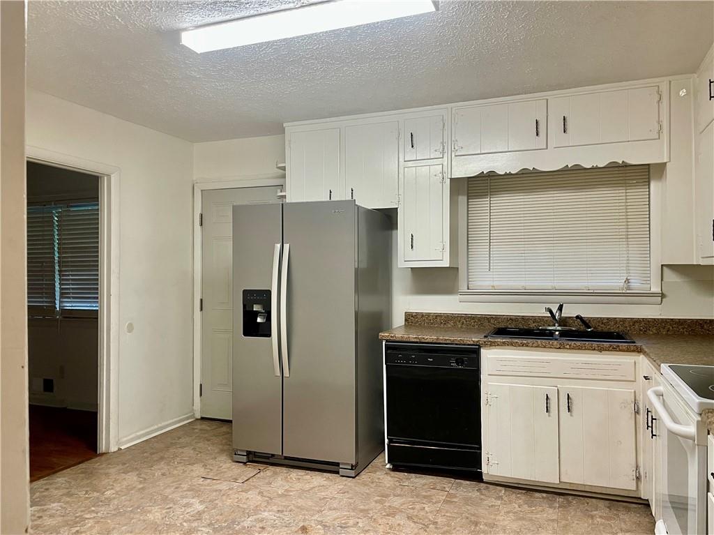 Meadowbrook - Residential