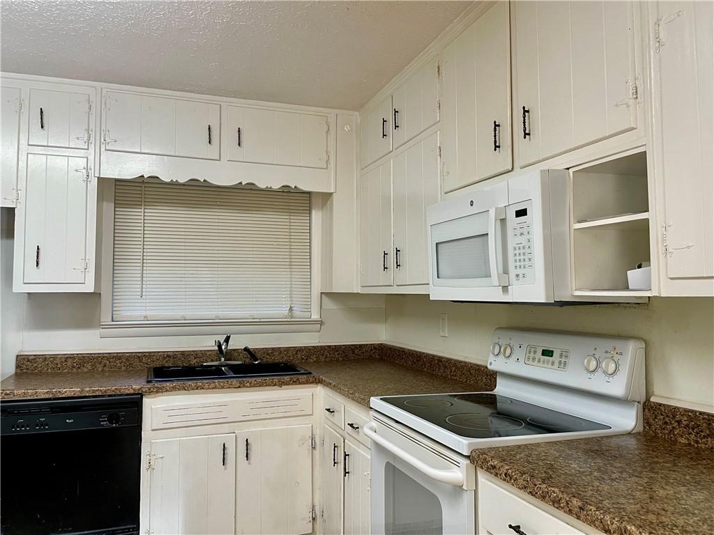 Meadowbrook - Residential