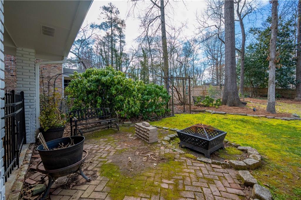 165 Devonwood Drive, Sandy Springs, Georgia image 42