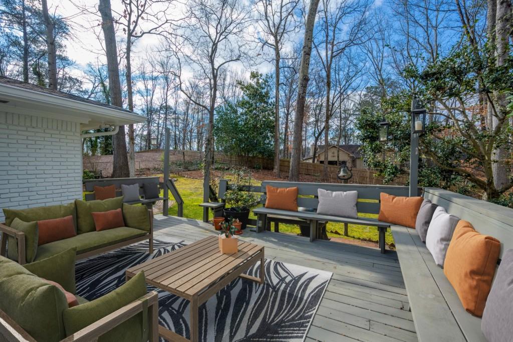 165 Devonwood Drive, Sandy Springs, Georgia image 7