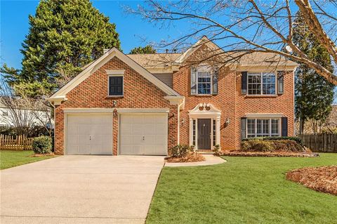 120 Lyndhurst Court Roswell GA 30075