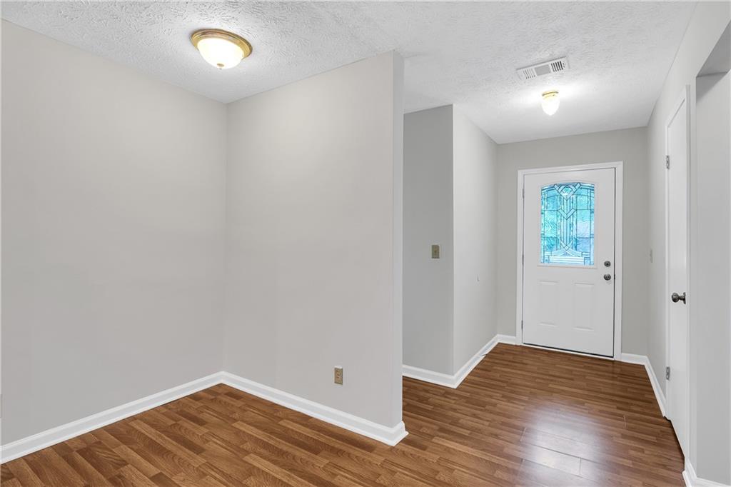 2786 Olde Gate Court, Snellville, Georgia image 4