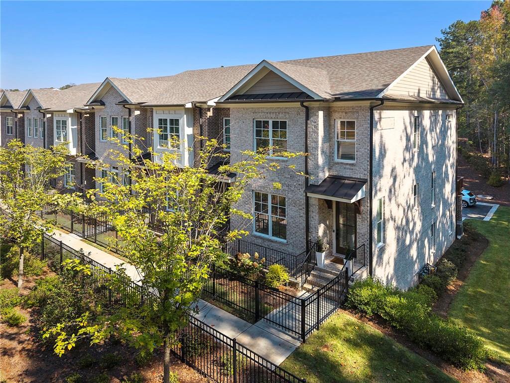 632 Goldsmith Court 101