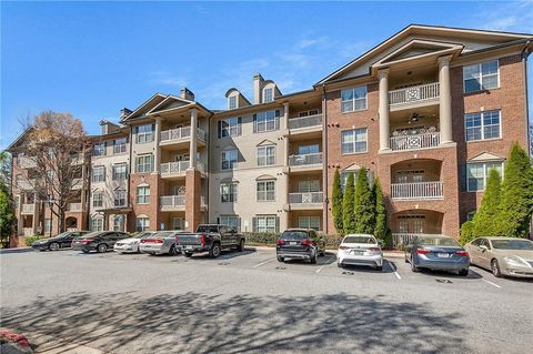 Condo For Sale - 4805 W Village Way #1104<br/> Smyrna, GA 30080