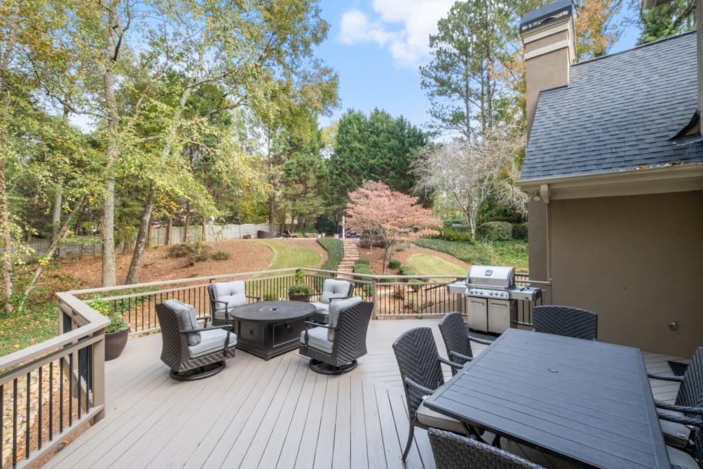 580 Meadows Creek Drive, Johns Creek, Georgia image 39