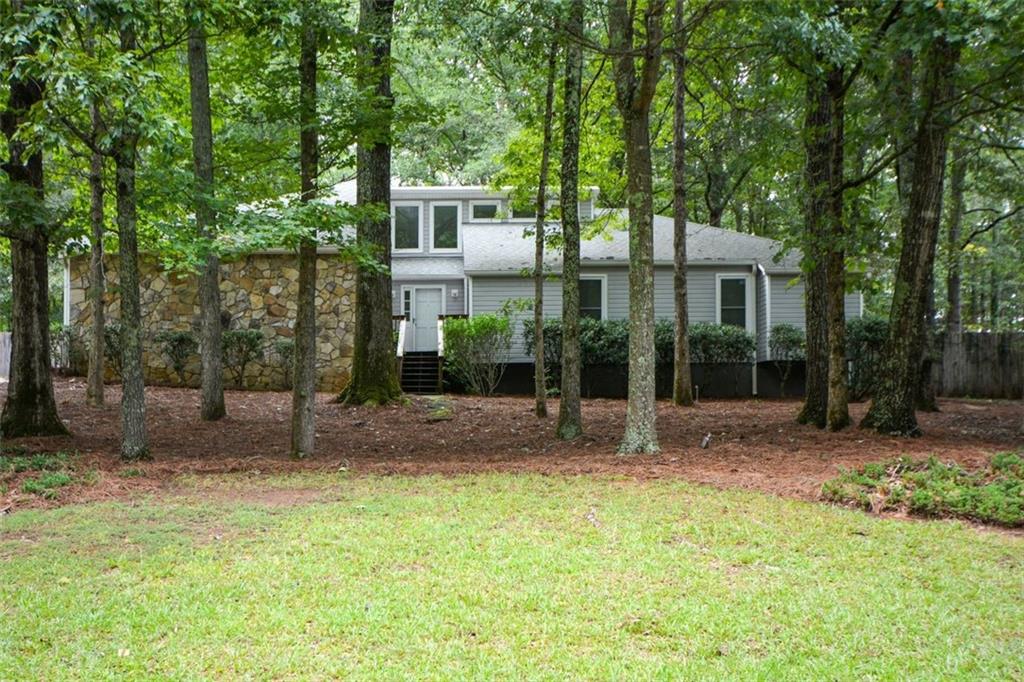 400 BENJAMIN Circle