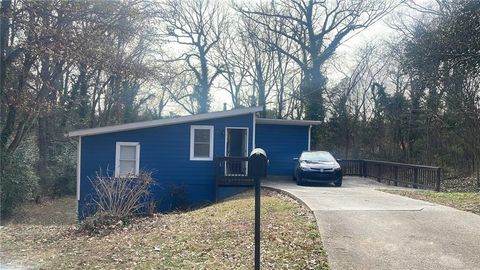 Photo of 1682 Abner Court NW, Atlanta, GA 30318 (MLS # 7716832)